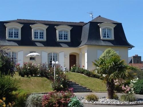 Chambres D'Hotes La Mansardiere Cancale Exterior photo